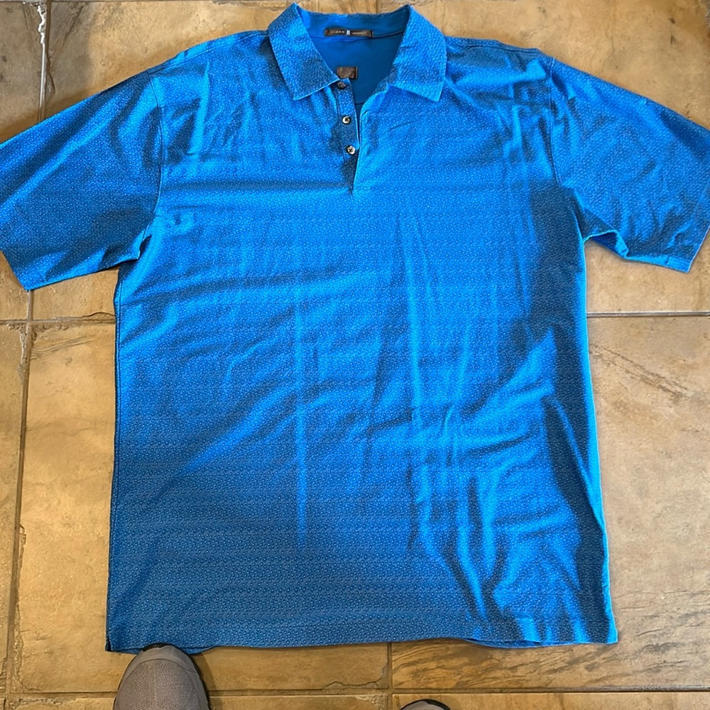 Nike Tiger Woods shirt